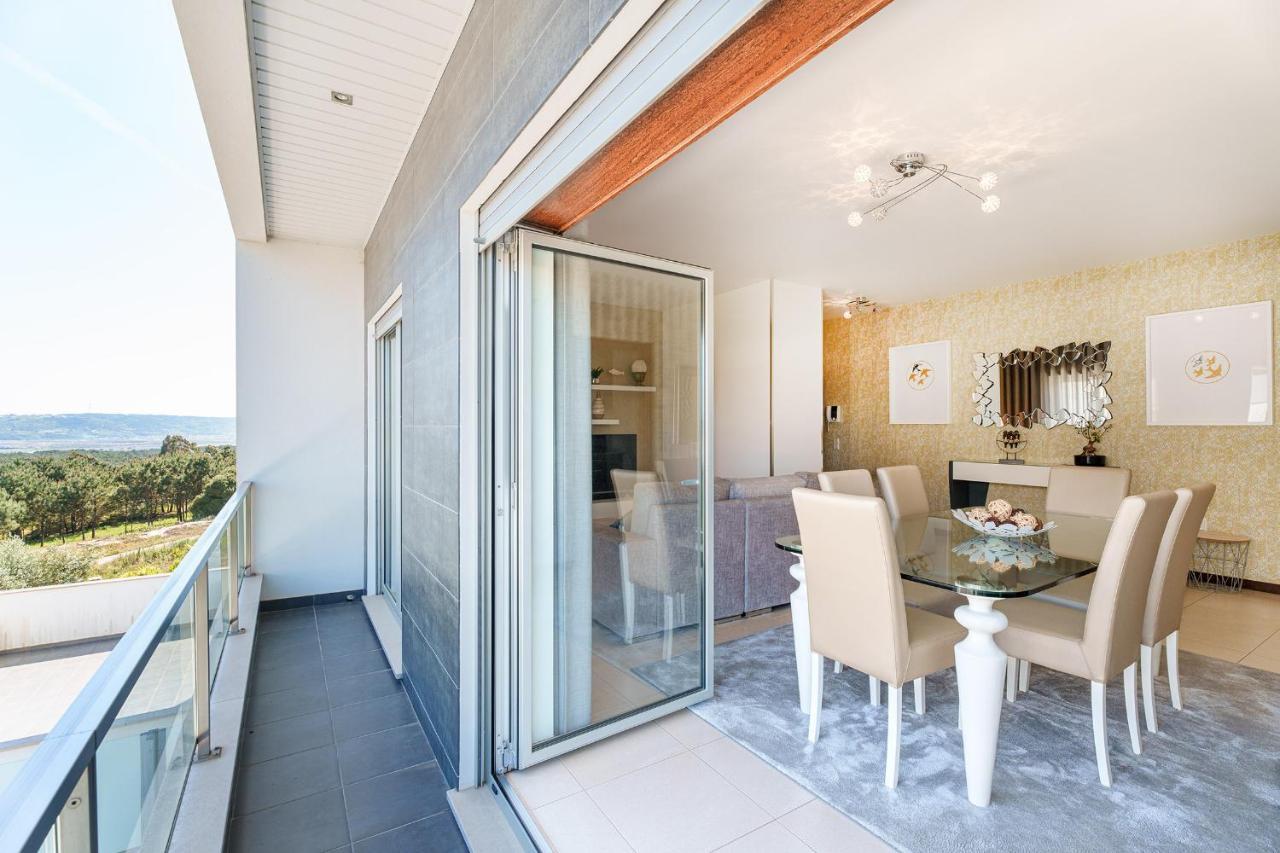 Alohouse Nazare Apartment Exterior photo